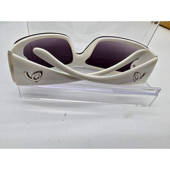 Vintage Oversized Shield Sunglasses With White Frame & Dark Lenses Made In Italy - Picture 2 of 6